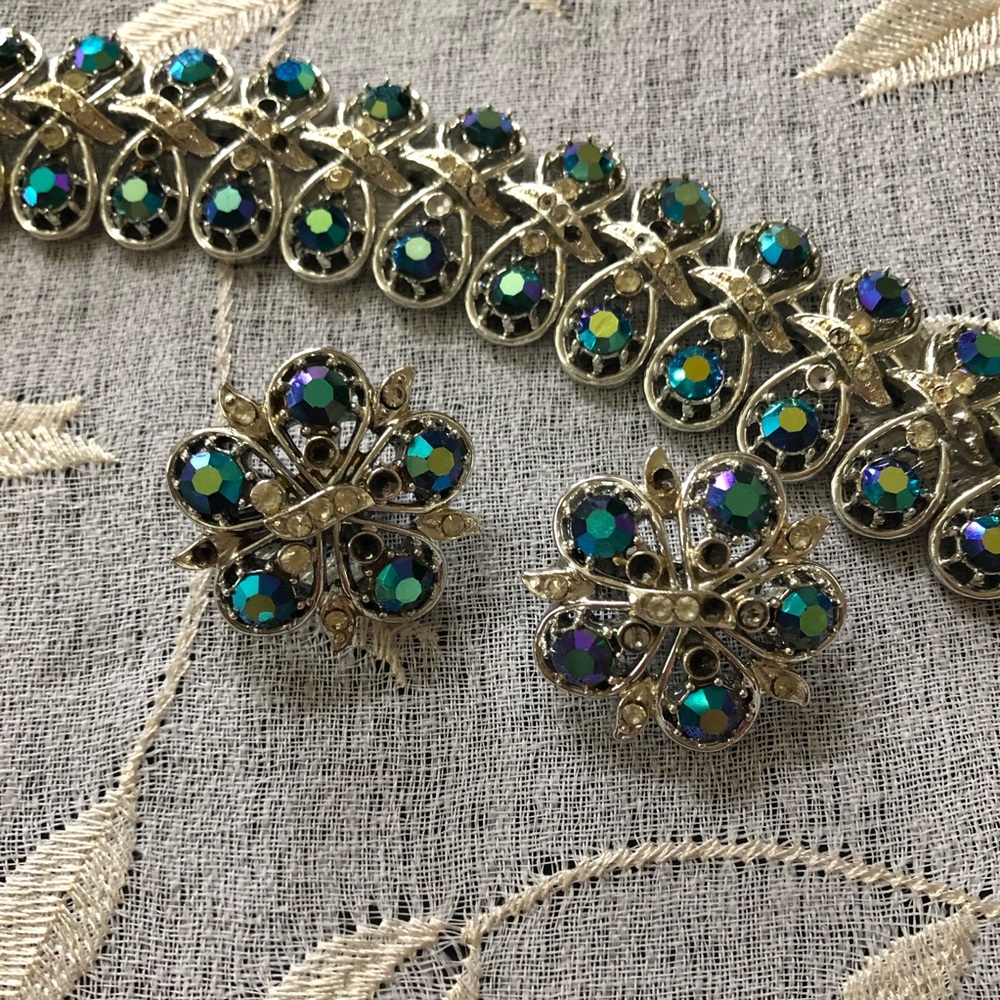 Rare Vintage CORO Pegasus AURORA BOREALIS Jewelry